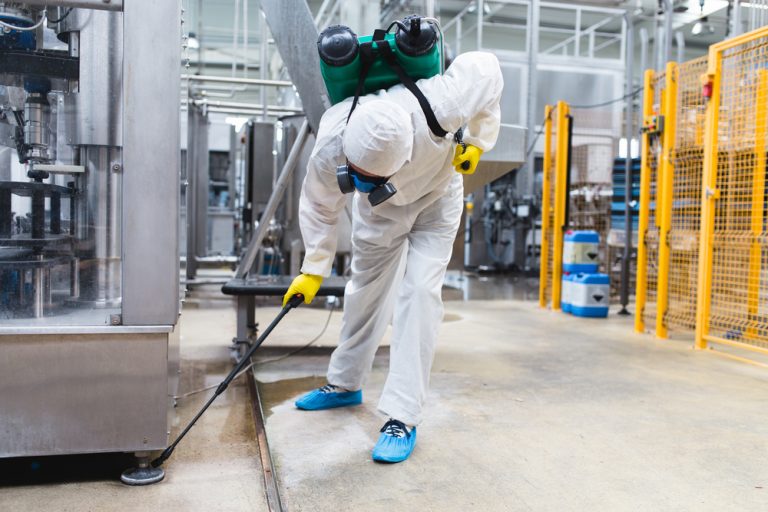 The Importance of Equipment in Effective Pest Control Operations